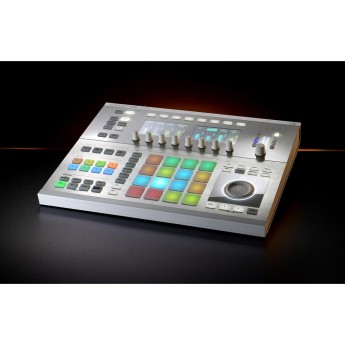 Контроллер и интерфейс NATIVE INSTRUMENTS Maschine Studio Wht 09023