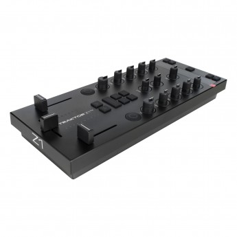 Контроллер и интерфейс NATIVE INSTRUMENTS Traktor Kontrol Z1 MK2 104697